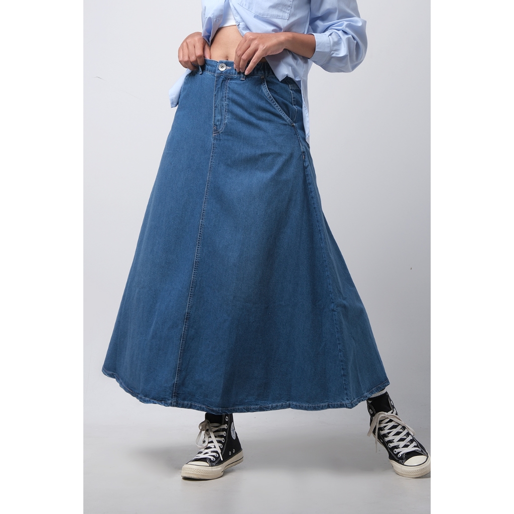 Jual Logo Jeans Rok Wanita Grace Medium Blue 53043L3ML | Shopee Indonesia