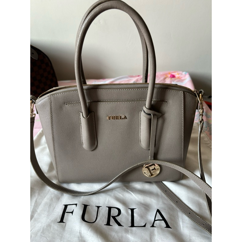 Jual furl a sling bag | Shopee Indonesia 