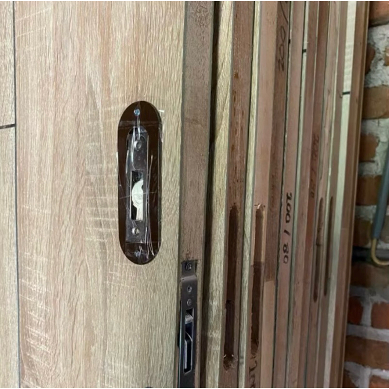 JASA PASANG KUNCI DAN HANDLE PADA PINTU SLEDING