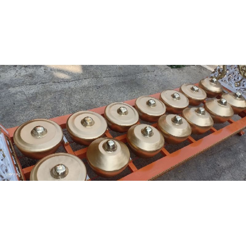 Pelog instrument hotsell
