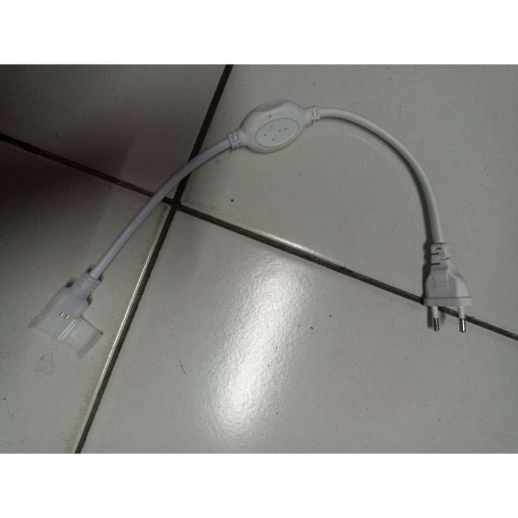 Jual Plug cord Kabel Colokan lampu selang LED SMD 5050 / SOKET LAMPU ...