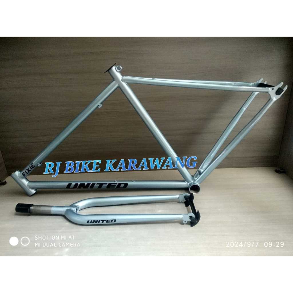 Jual FRAME FIXIE UNITED PLUS FORK STEEL | Shopee Indonesia