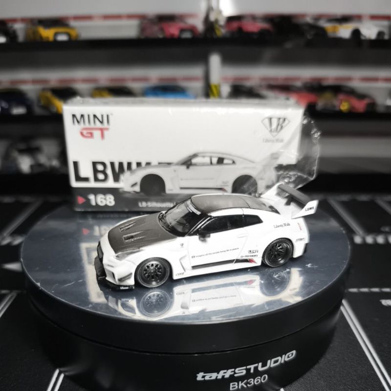 Jual mini gt nissan gtr r35 lbwk white #168 | Shopee Indonesia
