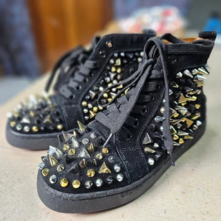 Jual Sepatu Louboutin Terlengkap Harga Terbaru Oktober 2024 Shopee Indonesia