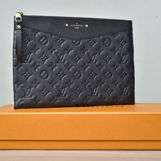 Jual clutch louis vuitton Harga Terbaik & Termurah November 2023