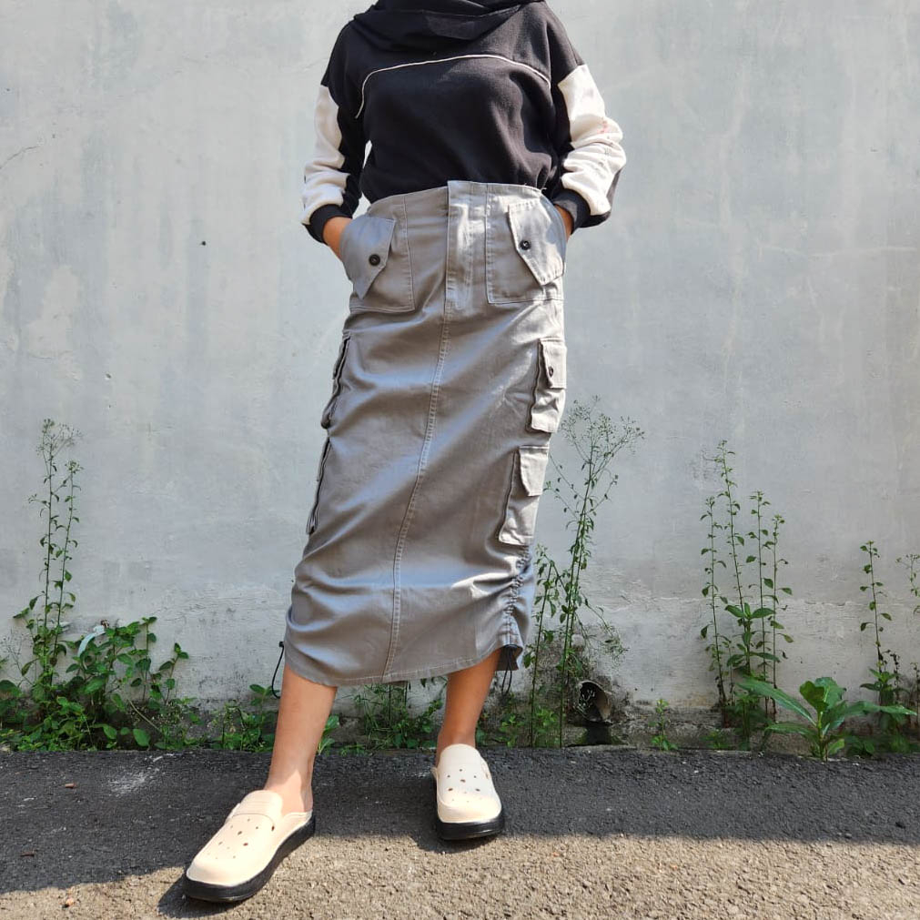 Jual U&B - 9017 C-103 Skirt Cargo Chinos Rok Cargo Wanita
