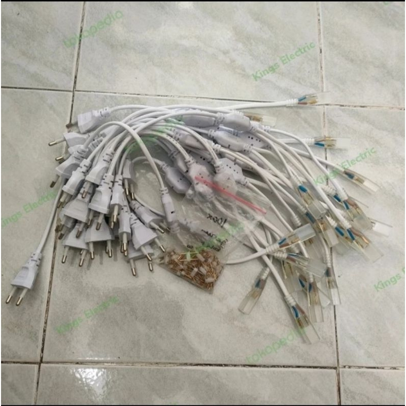 Jual Adaptor LED Strip / Socket LED Strip 5050 220V | Shopee Indonesia