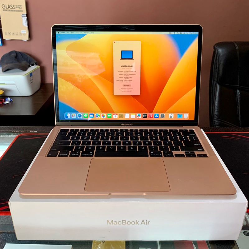 Jual Macbook Air Retina 2020 13 Inch Core i3 8/256Gb Second fullset ...