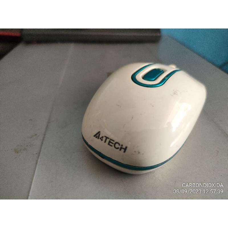 Jual mouse wirelles A4tech model 67-300 | Shopee Indonesia