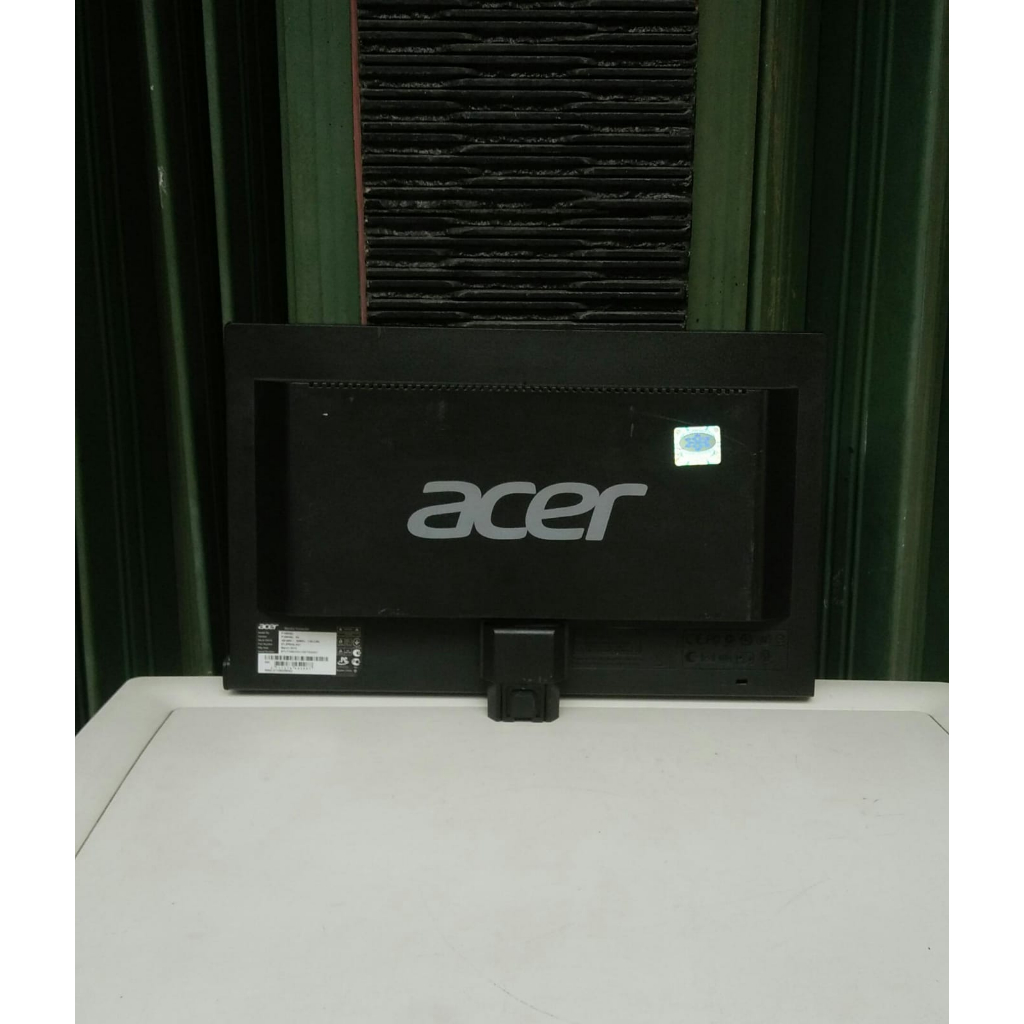 acer p166hql spesifikasi