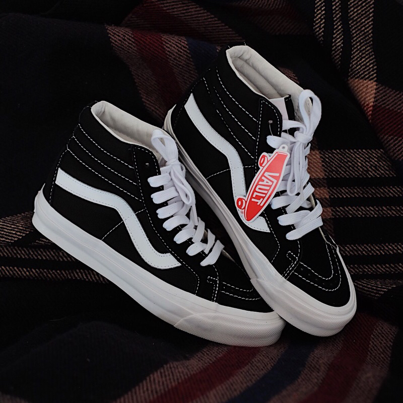 SEPATU VANS ORIGINAL RESMI SK8 HIGH VAULT OG LX BLACK WHITE