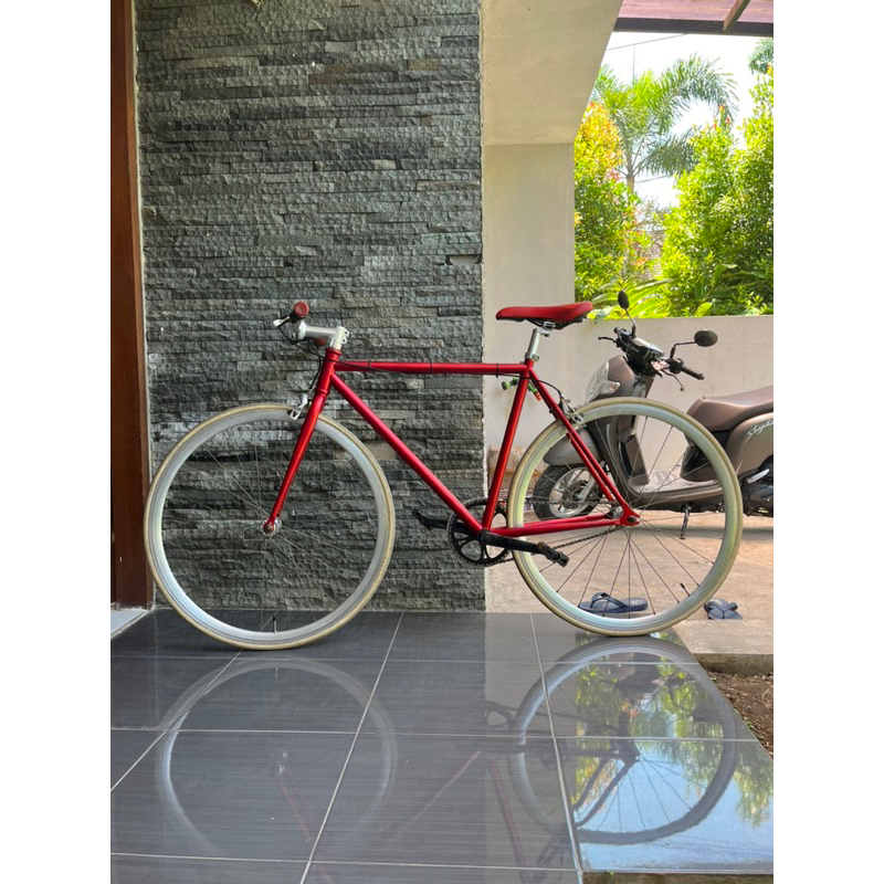 basic airwalk fixie