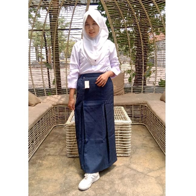 Jual rok SMP ploi 2 ( belahan 2 depan) | Shopee Indonesia