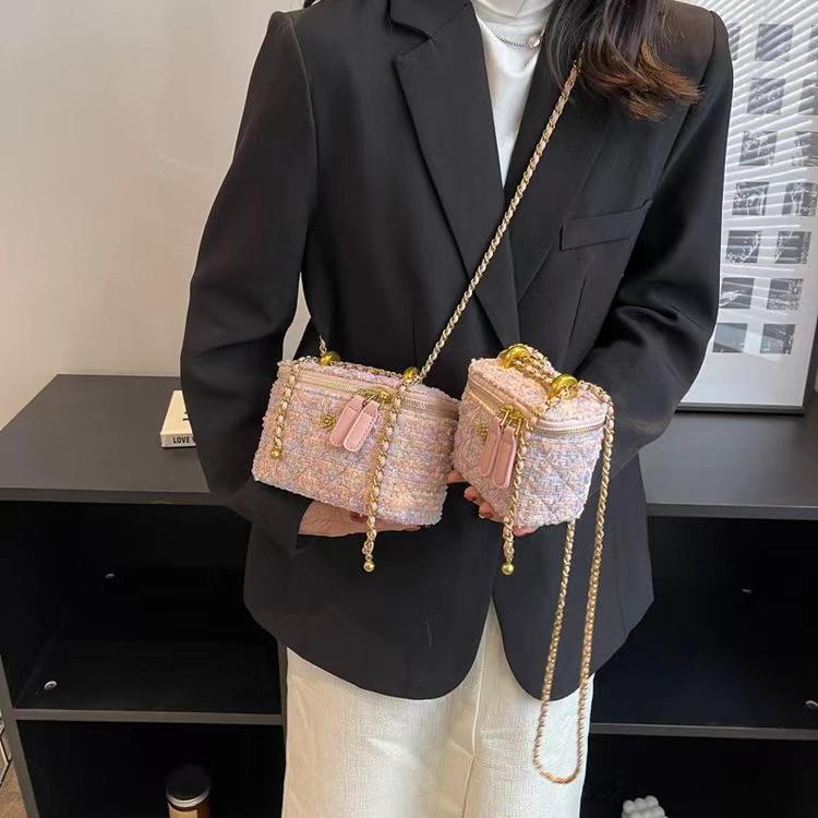 The Curve Bag The Curve Hobo Bag Alexander Mcqueen Lilac