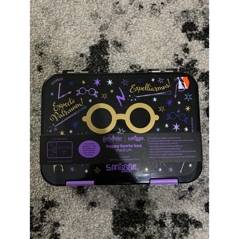 Jual Smiggle bento box medium black harry potter. Shopee Indonesia