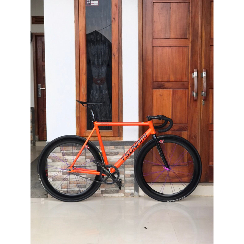 sepeda fixie tsunami