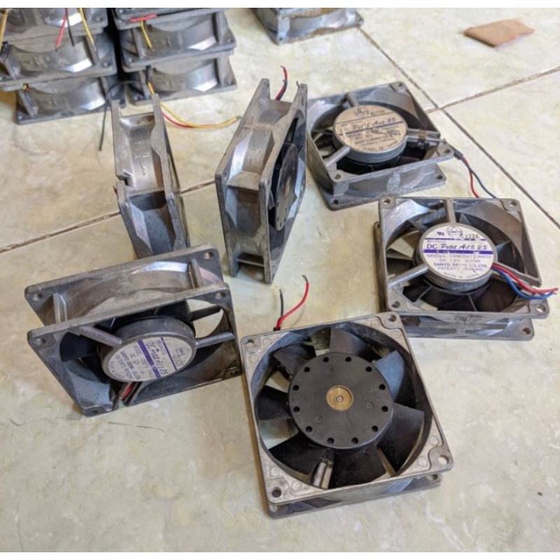 Moteur Pas à Pas SANYO DENKI 103-547-5240 - Occasion En Bon état