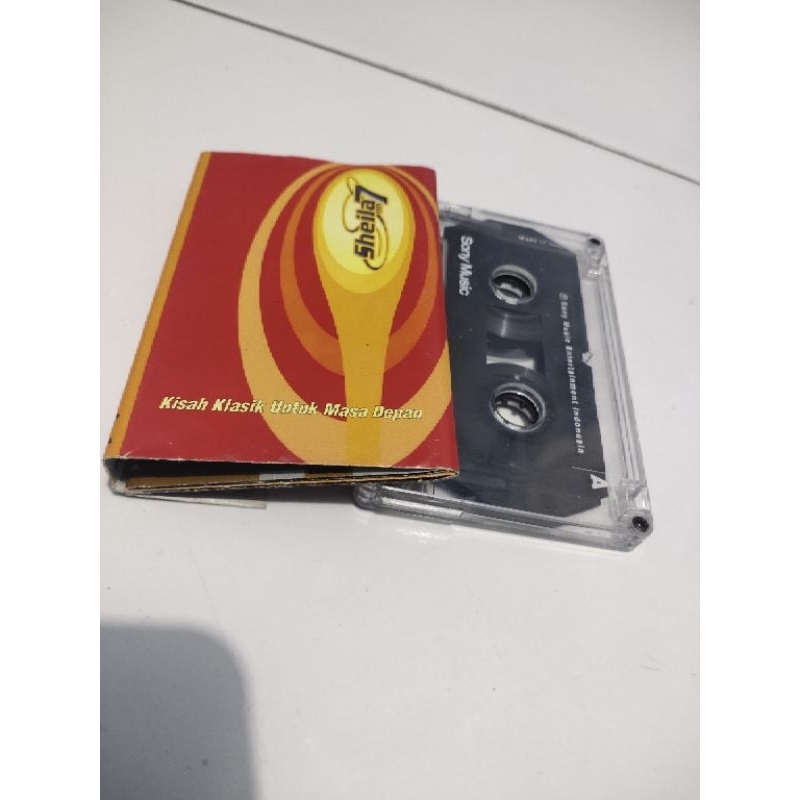 Jual Kaset Pita Sheila On 7 Kisah Klasik Untuk Masa Depan Shopee Indonesia