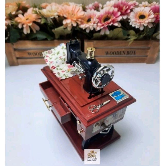 Jual Kotak Musik Vintage Mesin Jahit Pajangan Hiasan Dekorasi Meja