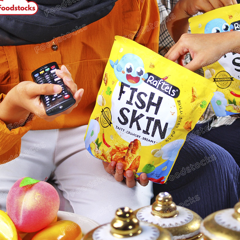Jual Laris Keripik Kulit Ikan / Fish Skin Rasa Original Raftels 75gr ...