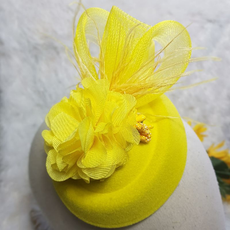 Jual Fascinator Topi Michiko Hat TOPI PESTA warna SANTA Topi pesta ...