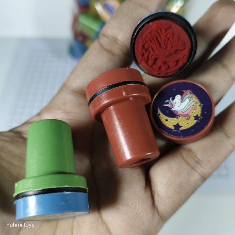 Jual 20 pcs MAINAN STAMPLE BULAT stempel anak karakter | Shopee Indonesia