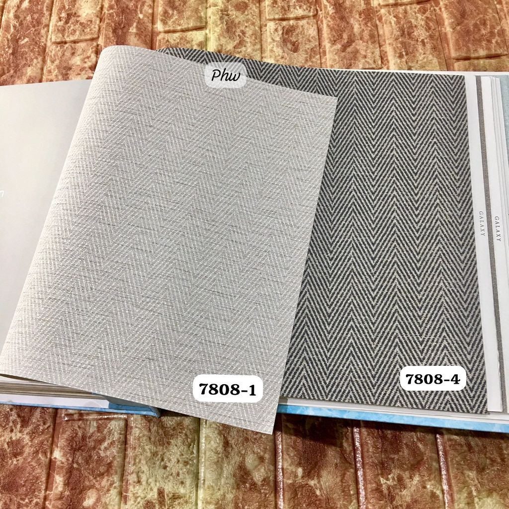 Jual WALLPAPER DINDING MOTIF GARIS ZIG ZAG HITAM CREAM GALAXY | Shopee