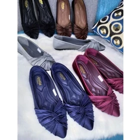 Abelia Shoes. Sepatu Slip On Flatshoes Satin Silk Salur