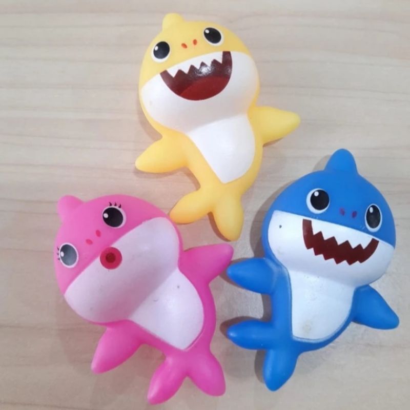 Jual Mainan Baby Shark Bath Toys Mainan Mandi Anak Merk Pink Fong ...