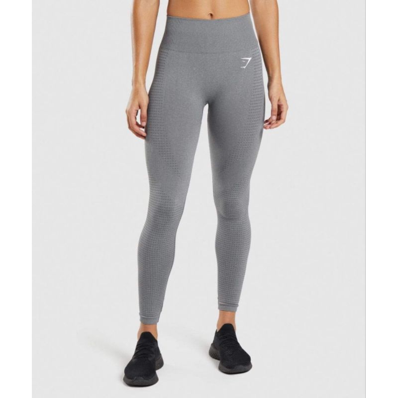 Gymshark Gymshark Adapt Camo Seamless Leggings - Black/Onyx Grey on  Marmalade