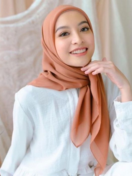 Cantiknya Wanita Berhijab