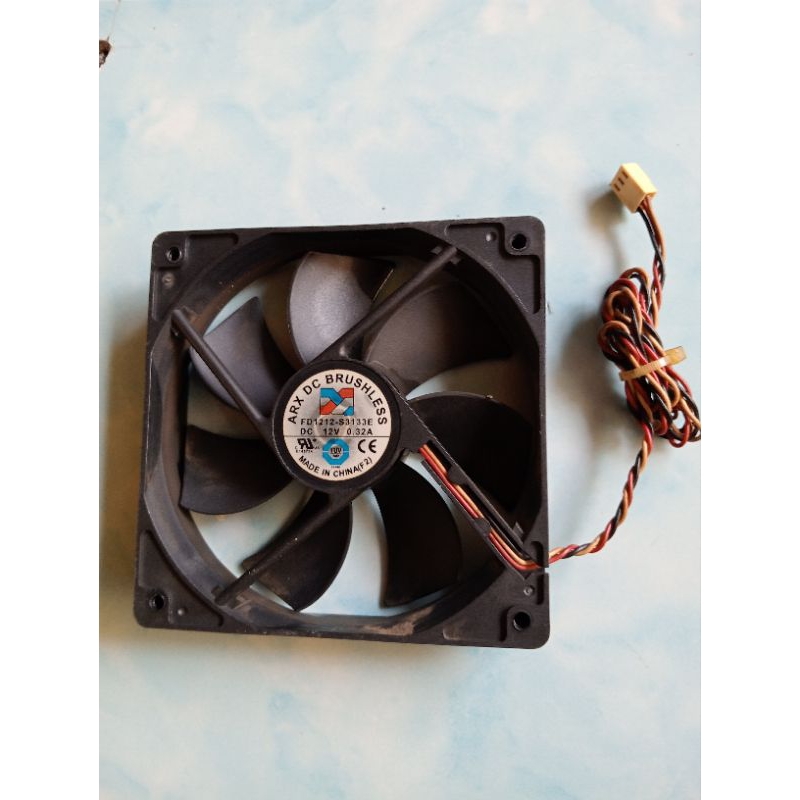Jual kipas/fan/heatsink/komputer 12cmx12cm 12Volt Shopee Indonesia