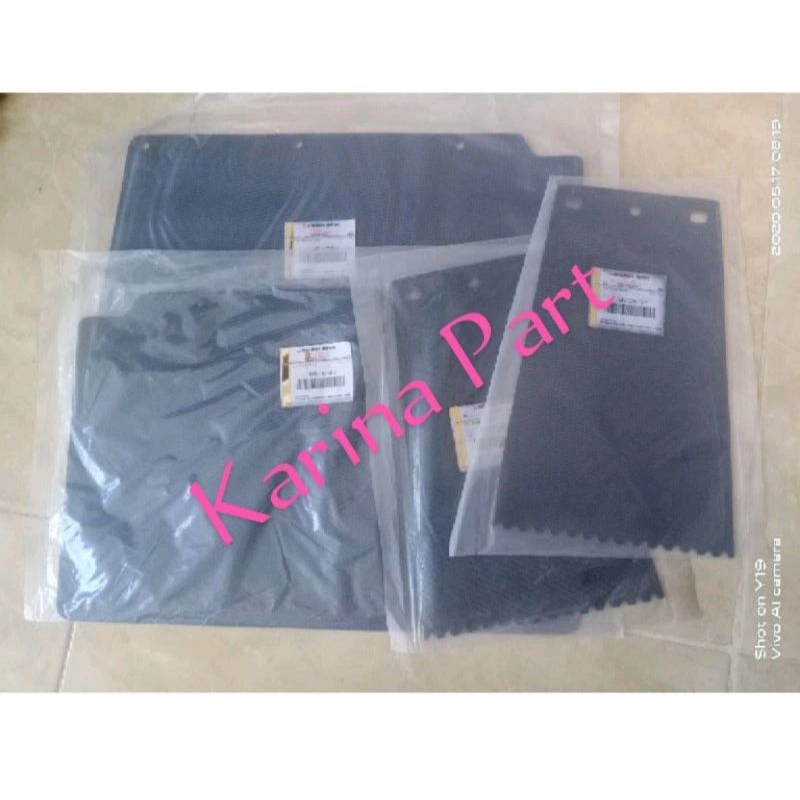 Jual Kepit karpet Lumpur ORI 1set Mitsubishi L300 alas tahanan depan ...