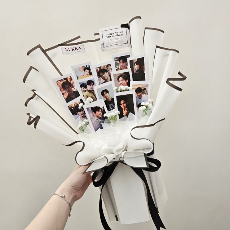 Jual Buket Foto / Buket Polaroid / Buket Custom / Buket Kpop | Shopee ...