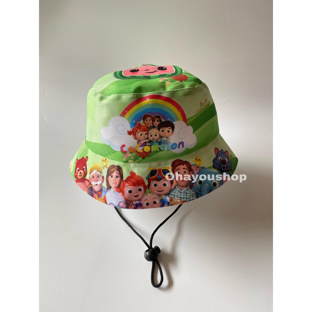 Jual Topi Bucket Anak Cocomelon full Print karakter cocomelon tali