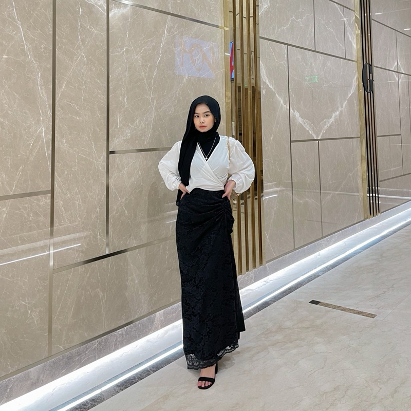 Jual Brookat Skirt - @Lets.Famous_ | Shopee Indonesia