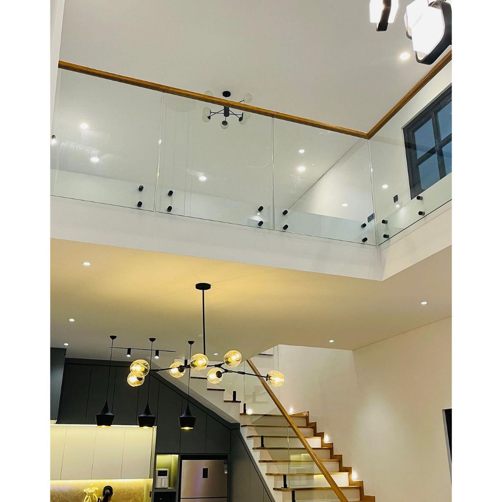 Jual Railing tangga kaca tempered frameles | Shopee Indonesia