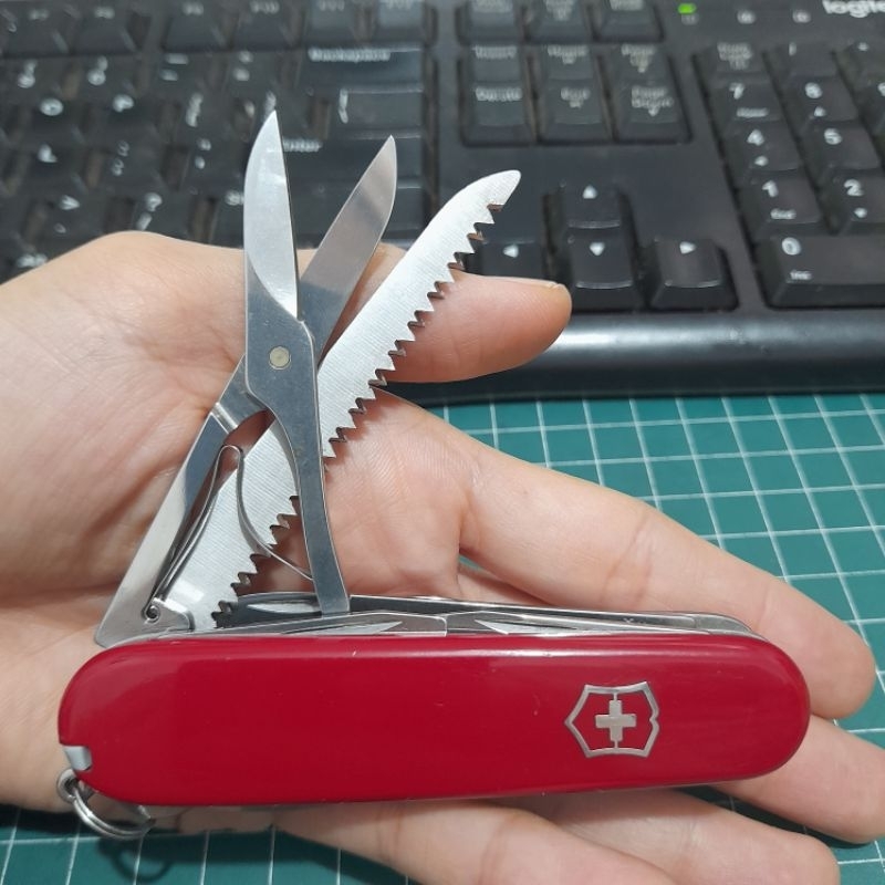Pisau Lipat Cybertool 34 Victorinox KNIFEZER Pisau Swiss Army