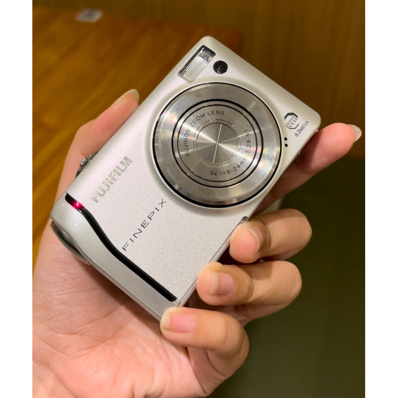 FUJIFILM FinePix F40fd (良品） Fuji f40fd