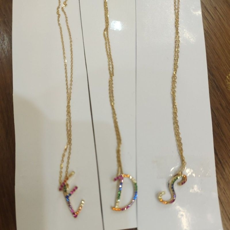 Jual kalung variasi huruf mata rainbow(ubs) | Shopee Indonesia