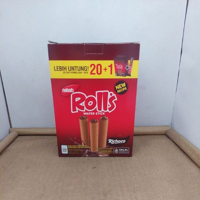 Jual Nabati Rolls Coklat Chocolate Cheese Wafer Stick Richeese isi ...