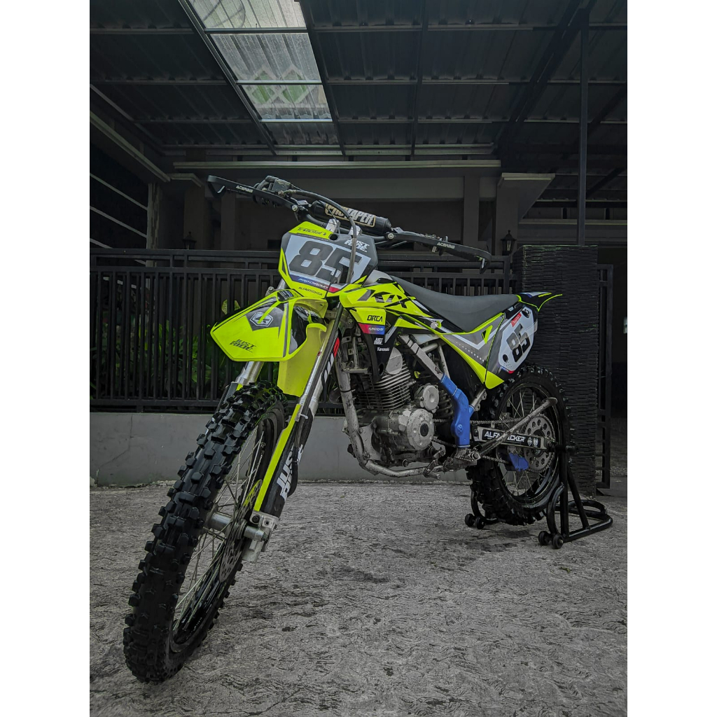 Jual Decal klx gordon full body decal gordon supermoto full body ...