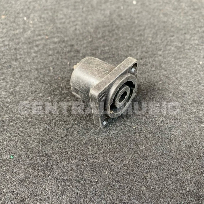 Jual SOCKET SPIKON CHASSIS FEMALE 4 PIN HITAM KUALITAS TERBAIK | Shopee ...