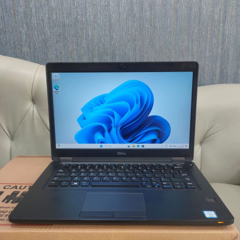 Lot de 5 Ordinateurs portables reconditionnés Dell Latitude 5490 - i5 - 8Go - 240Go SSD - 14 - Windows 11