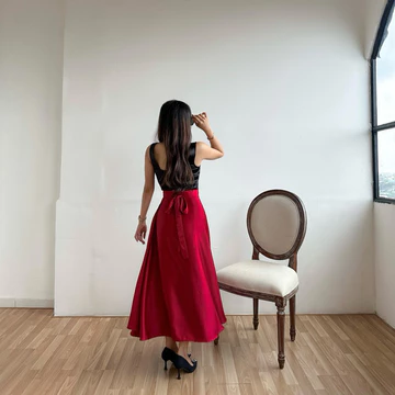 BONDE Lily Sateen Skirt Rok Lilit Wanita