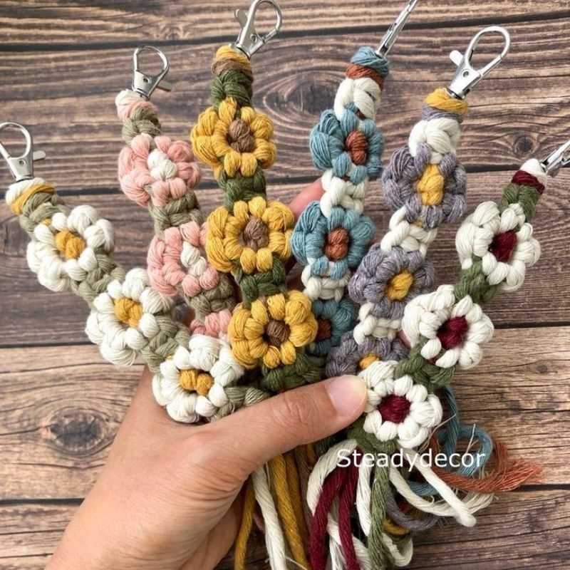 Jual Macrame flower keychain gantungan kunci 1 bunga | Shopee Indonesia