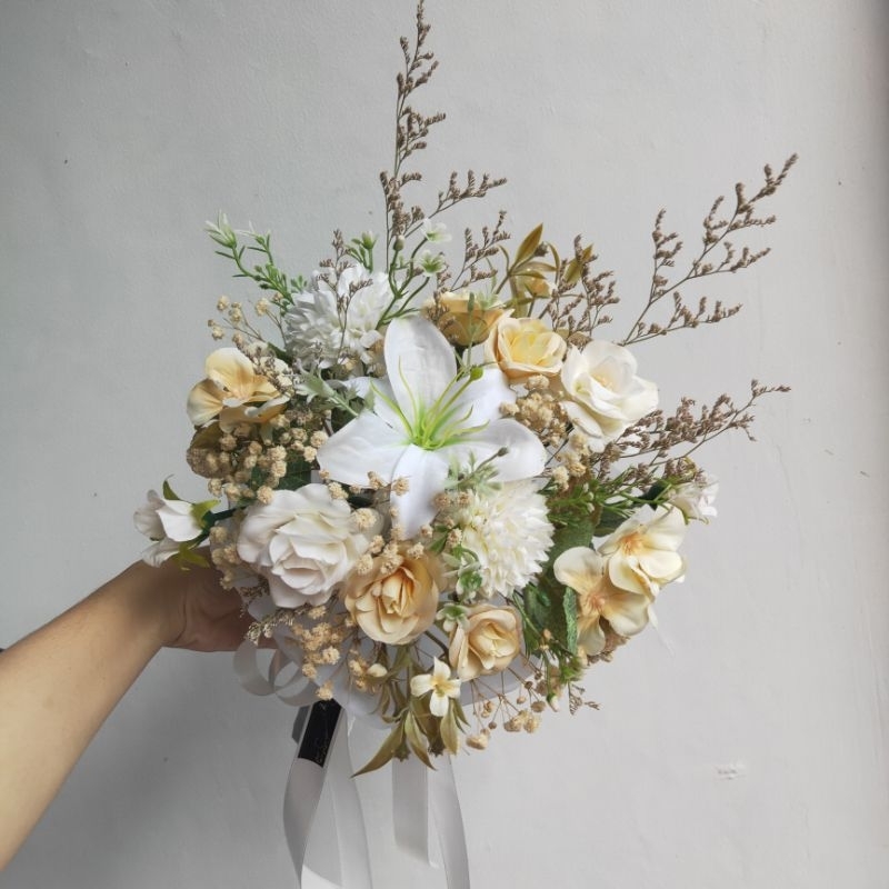 Jual Hand Bouquet/ Rangkaian Bunga Pernikahan (Wedding, Prewedding ...