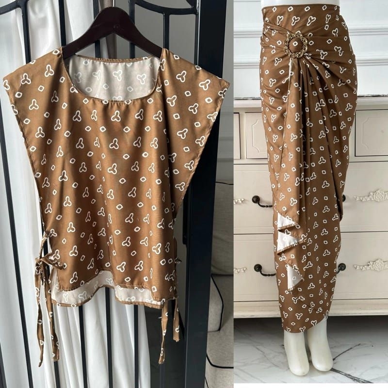 Jual 1set vest batik jumputan / rok lilit + gesper /vest jumputan ...