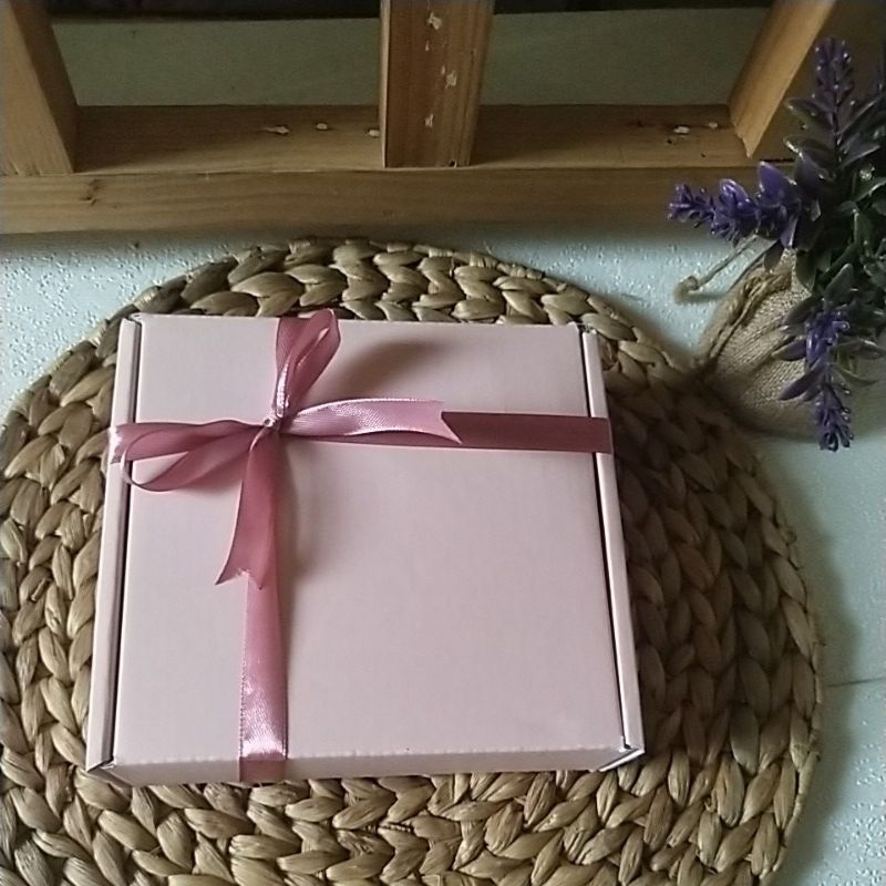 Jual Box Packing Hampers Hijab (Hanya Box Tanpa Hijab) | Shopee Indonesia