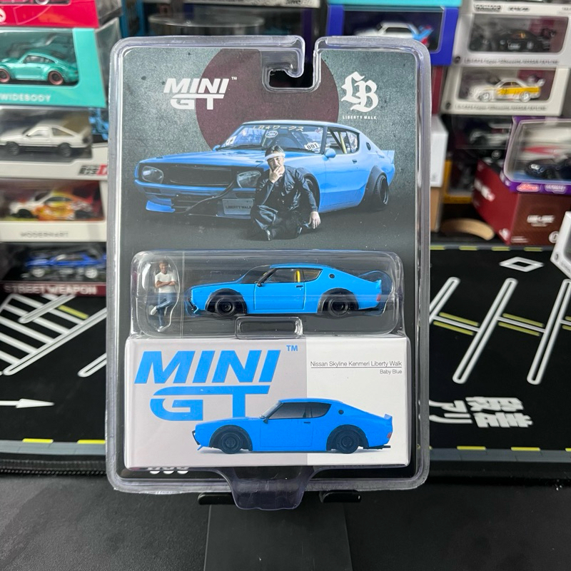 Mini GT 1:64 Nissan Skyline Kenmeri Liberty Walk - édition Chrome Bleu HEC 2024 - Modèle #730